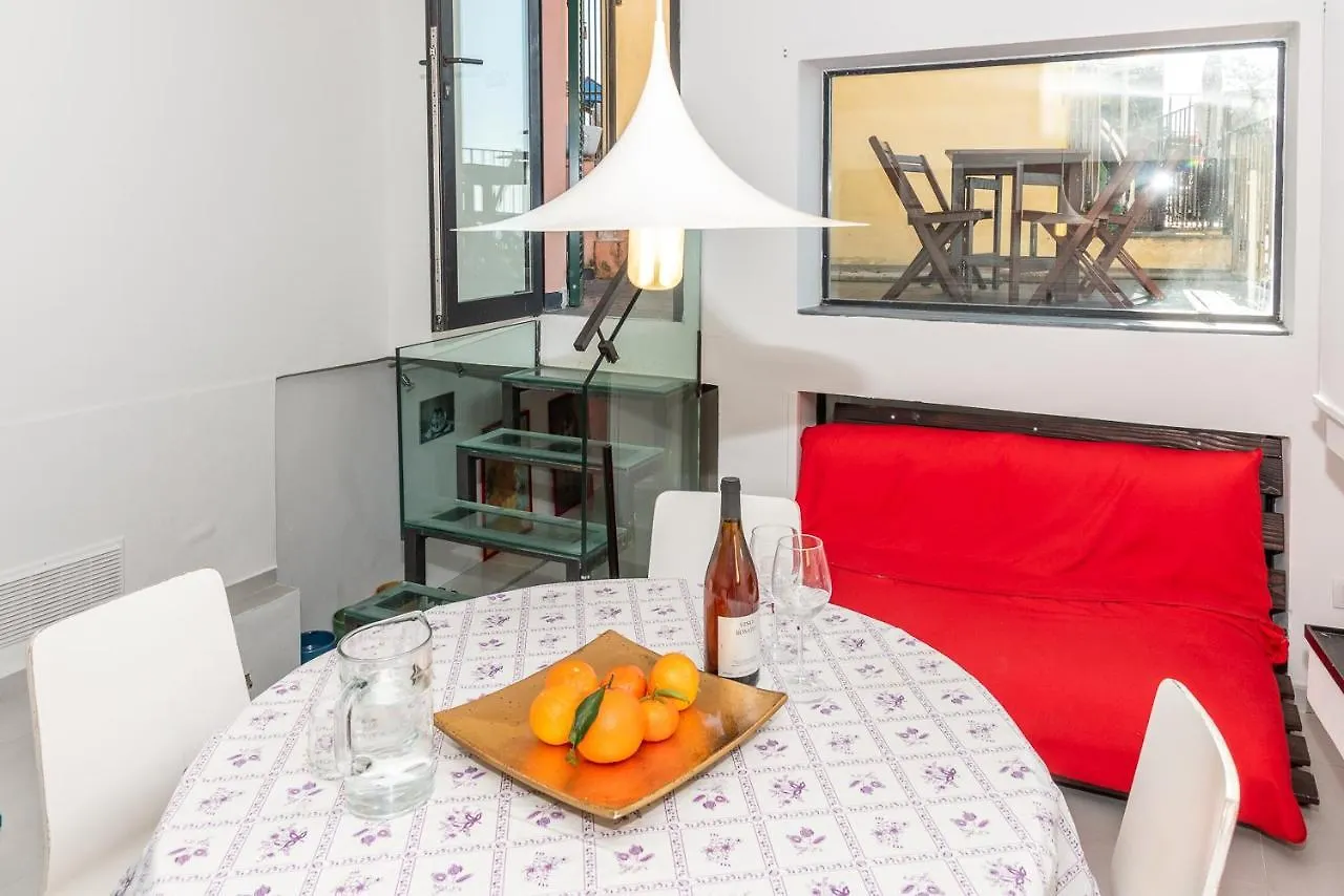 Apartment Casa Del Borgo By Arbaspaa Riomaggiore